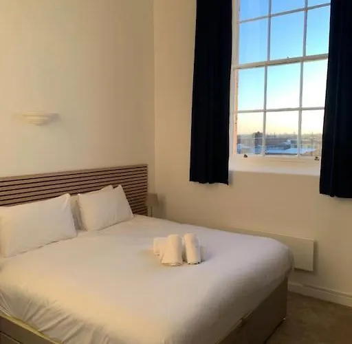 Appartamento Betty's Minster View - 6 Twins Or 3 Superkings -central With Free Parking *