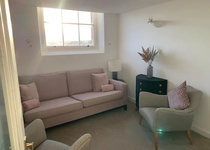 Betty's Minster View - 6 Twins Or 3 Superkings -central With Free Parking *