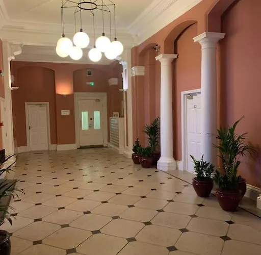 Appartamento Betty's Minster View - 6 Twins Or 3 Superkings -central With Free Parking