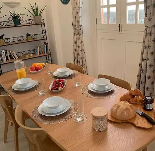 Appartamento Betty's Minster View - 6 Twins Or 3 Superkings -central With Free Parking *