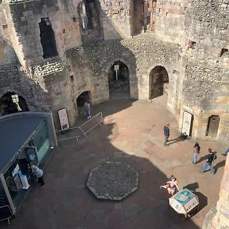 Betty's Minster View - 6 Twins Or 3 Superkings -central With Free Parking York