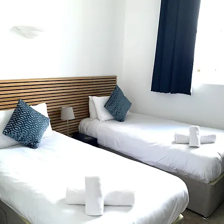 Apartmán Betty's Minster View - 6 Twins Or 3 Superkings -central With Free Parking *